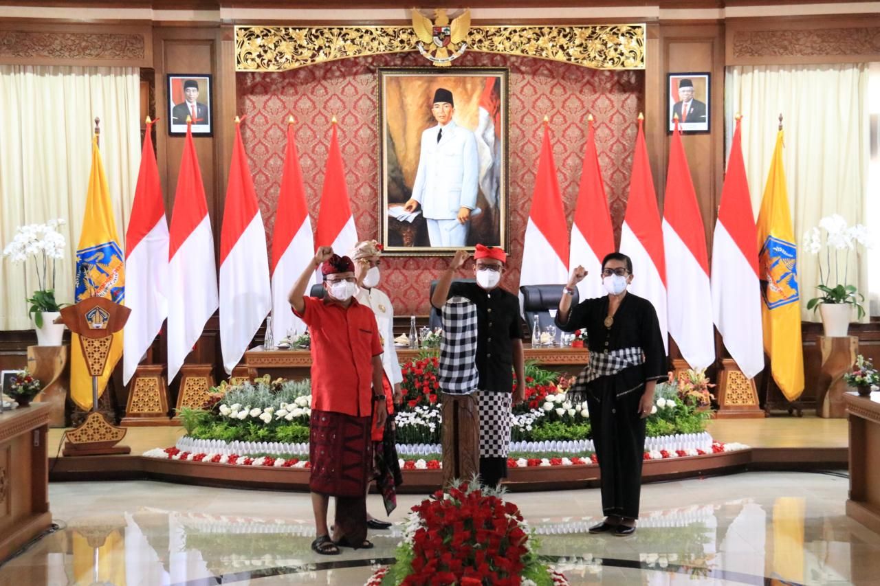 podiumnews.com-Koster Ajak Pakis, Pasikian Pecalang dan Yowana Suskseskan Bali Era Baru